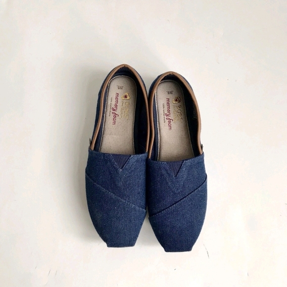 Sketchers BOBS Chambray Blue Canvas Flat Shoes Memory Foam Leather Insole 6 - Picture 4 of 9